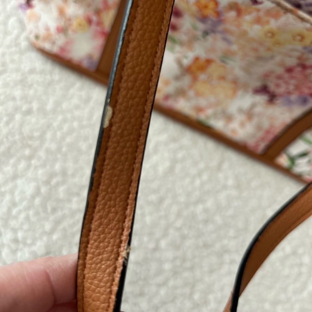 Dana Buchman Floral Tote Bag - Picture 6 of 7